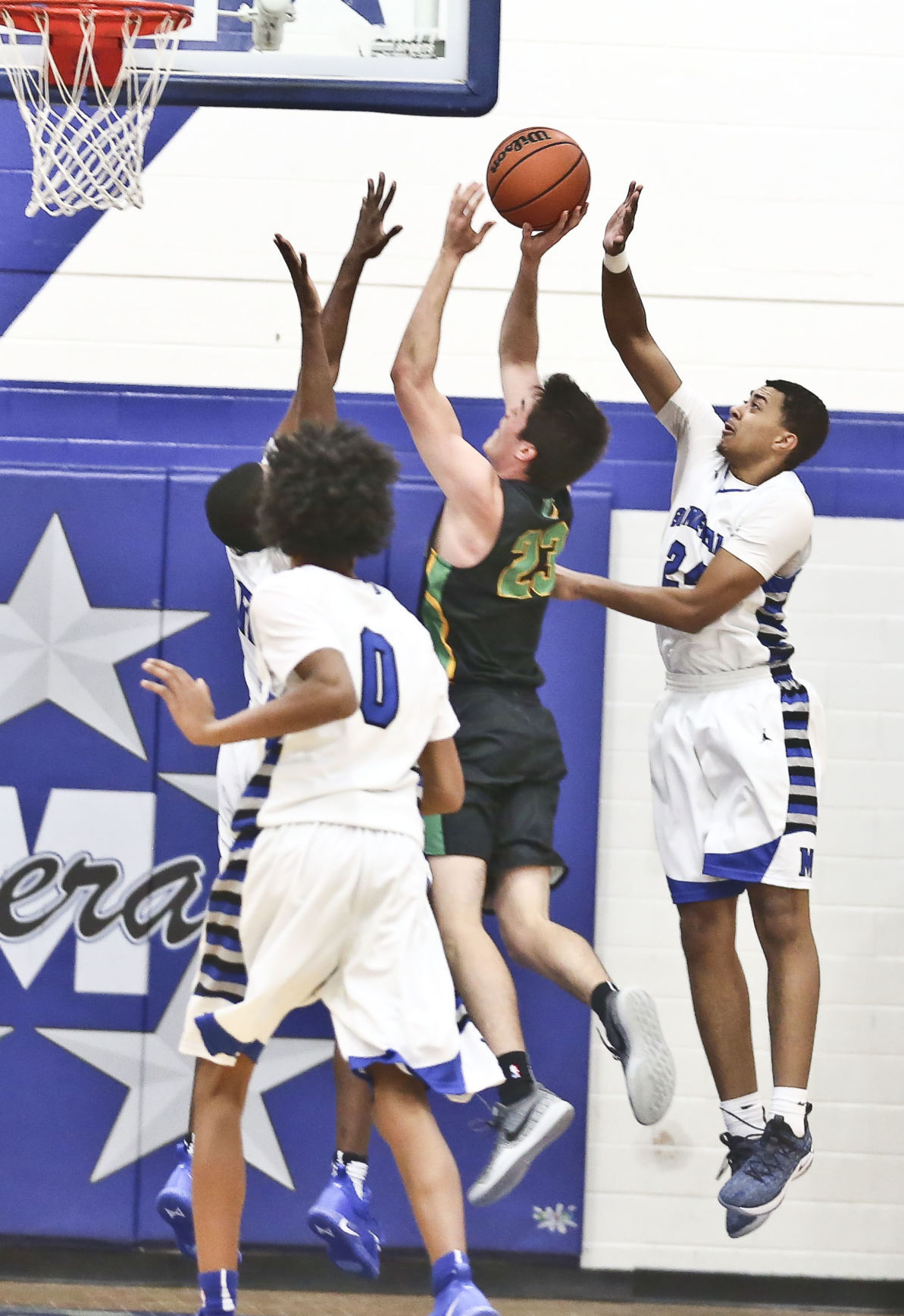MacArthur U High 19 12.04.18.JPG